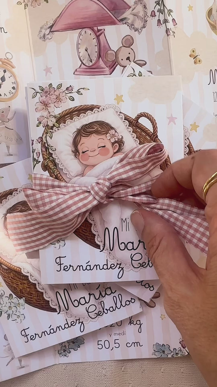 NUEVO!! Recordatorio Bautizo Bebé cunita niña